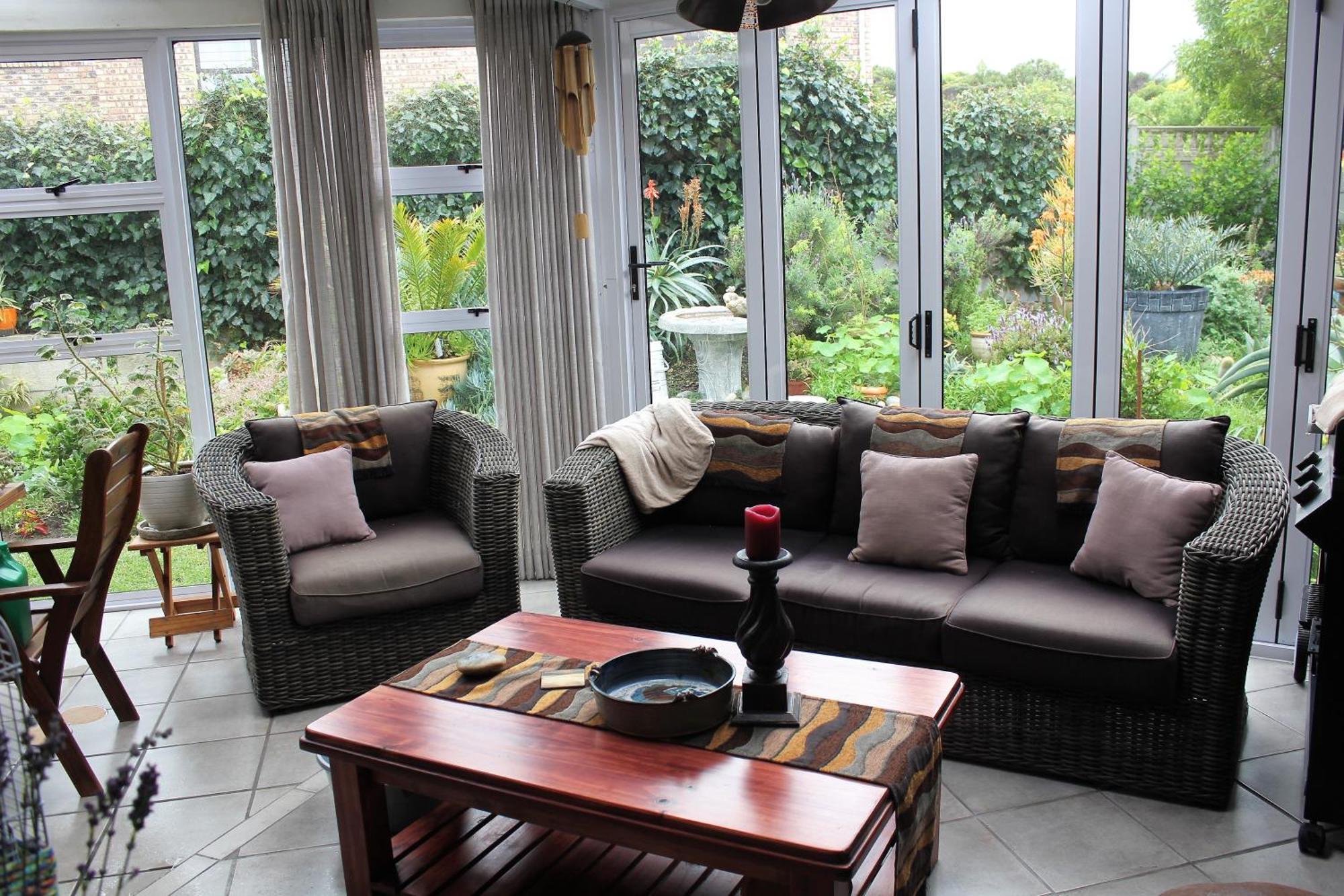The Sun Catcher Bed & Breakfast Struisbaai Exterior photo