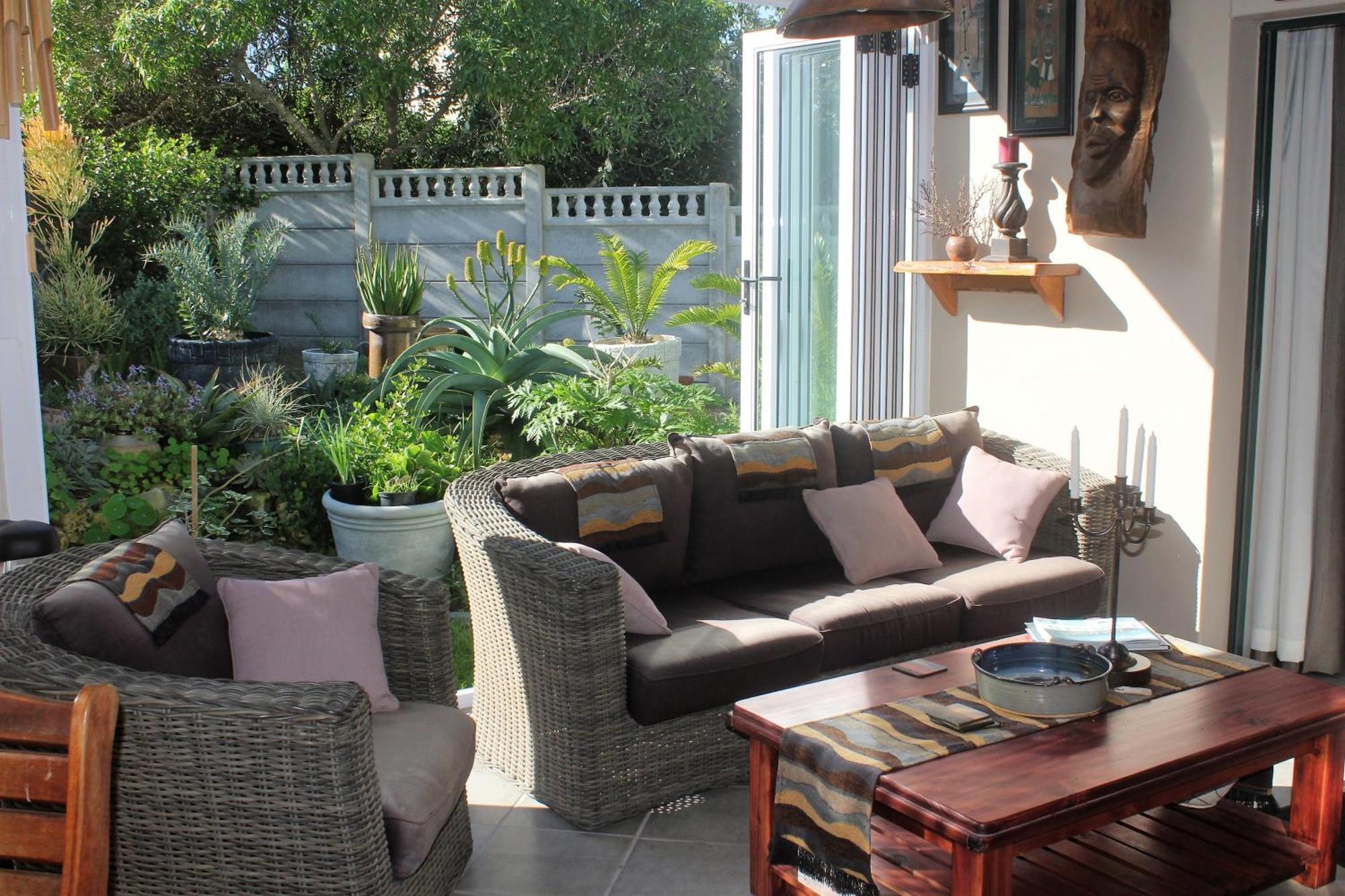 The Sun Catcher Bed & Breakfast Struisbaai Exterior photo